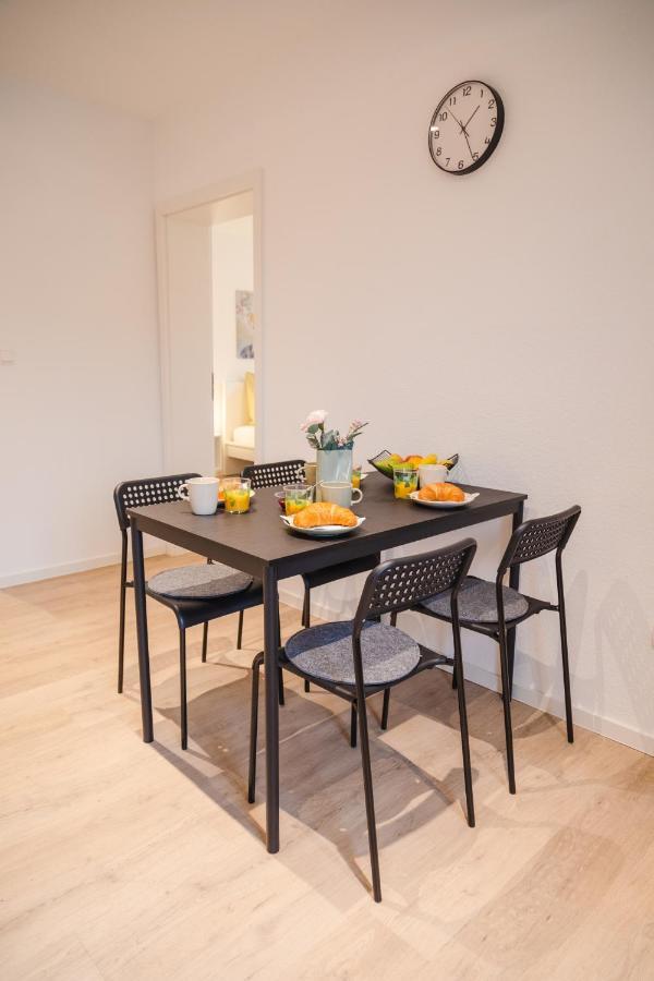World Of Rooms - Apartment Paris 카셀 외부 사진